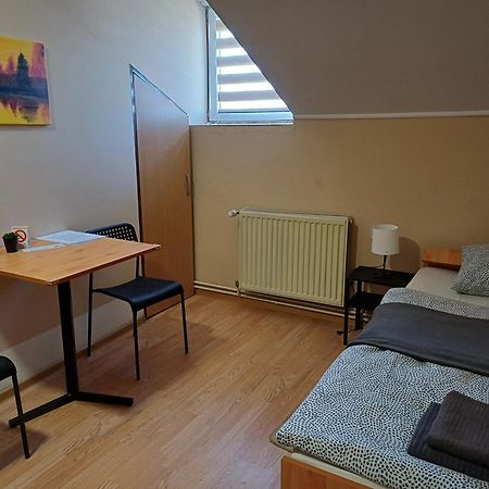 Apartmán Sobe Zoka Subotica Exteriér fotografie